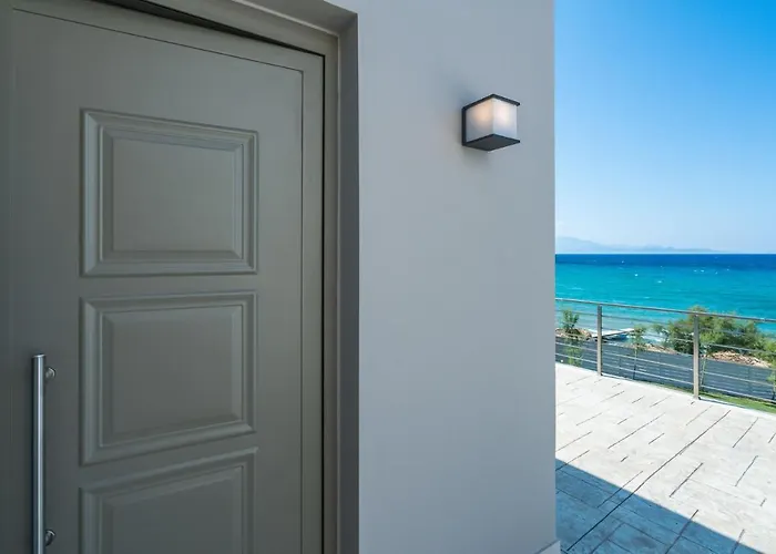 Beachfront Zante Perla 5 Bedroom Private Pool *