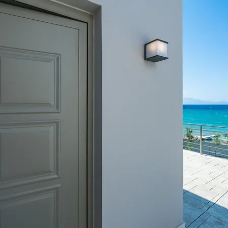 Beachfront Zante Perla 5 Bedroom Private Pool * Plános