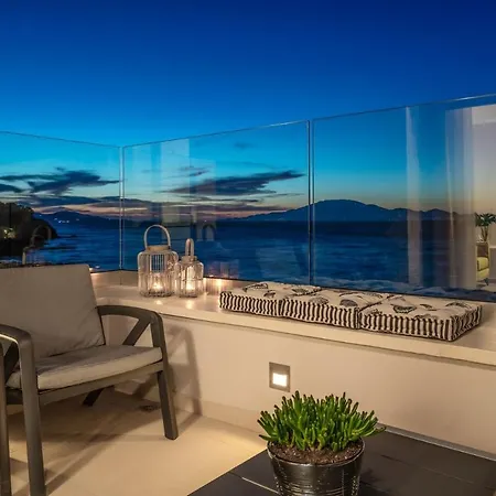 Beachfront Zante Perla 5 Bedroom Private Pool Βίλα